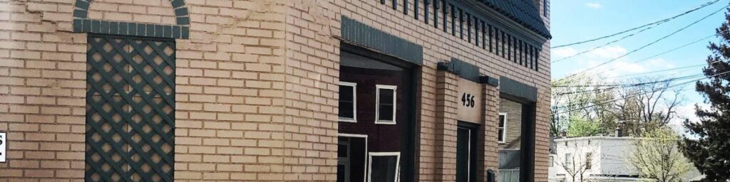 The 456 AutoFix shop building on Carrier St NE in Grand Rapids