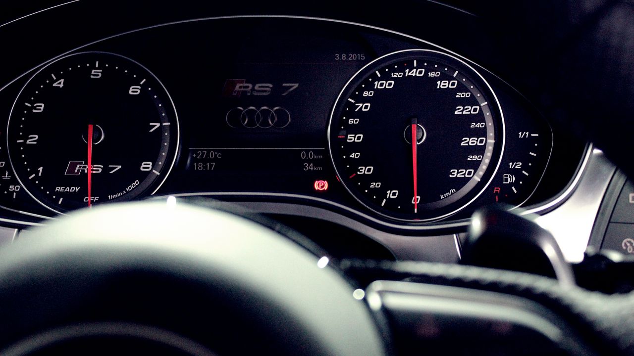 Audi Steering Malfunction Warning: Yellow vs Red and What to Do